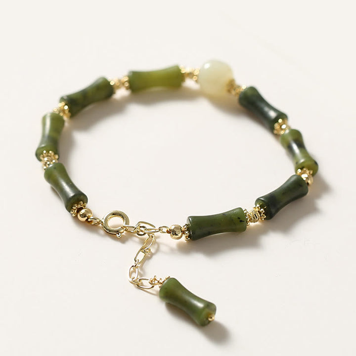 Armband Bambus grüne Jade Perlen goldene Perlenkappe elegantes Accessoire