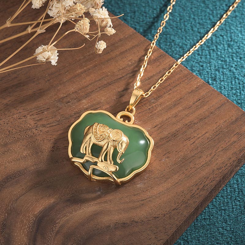 Anhänger Kette Jade Elefant Natur Heilung Gold