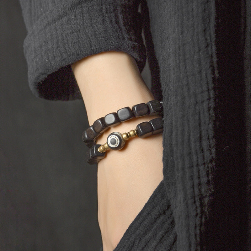 Armband Kupfer Ebenholz Paar Frieden Energie am Handgelenk getragen schwarz