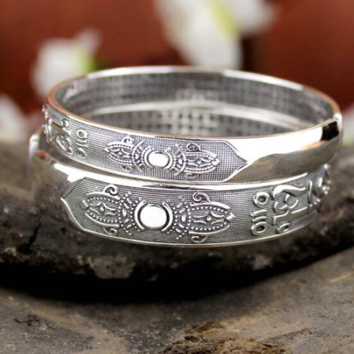 Tibetisches Armband mit weißem Stein, Sanskrit-Gravur, Kupfer-Silber-Legierung, Meditation