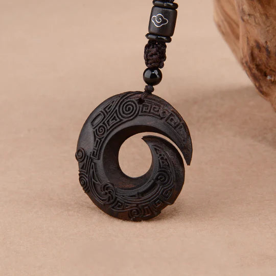 Kette Rosenholz Schnecke – Glück & Schutz