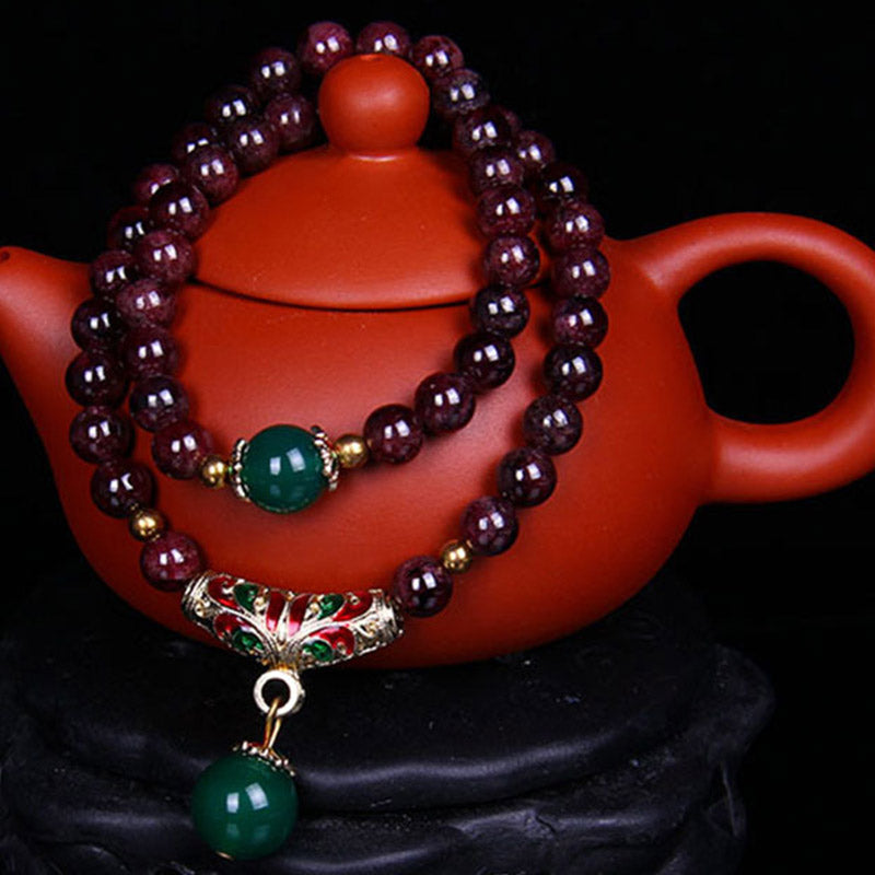Armband Granat mit grünem Stein elegantes Schmuckstück Segen