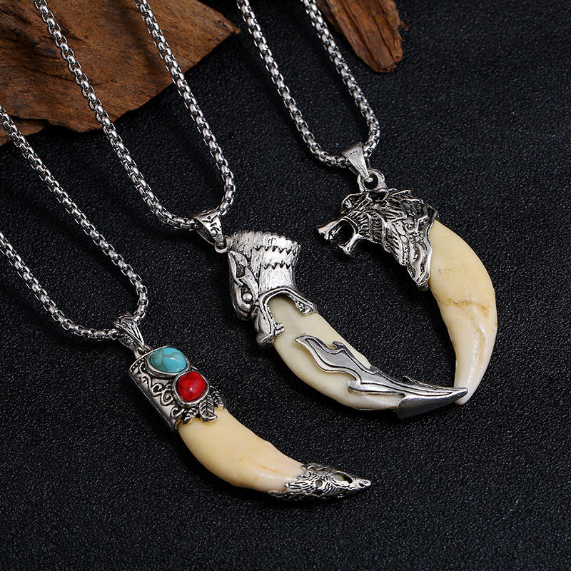 Kette Titanium Wolf Zahn Balance Silber Anhänger