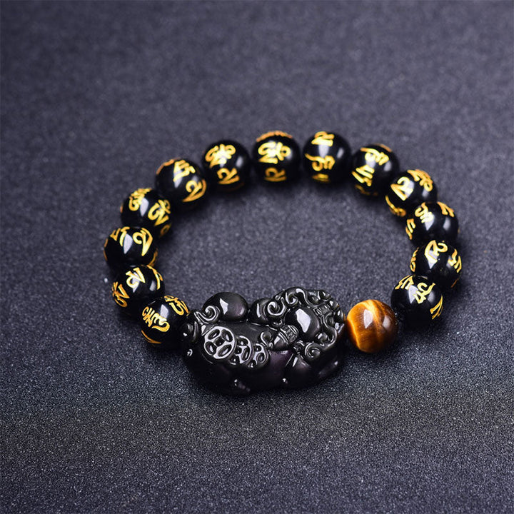 Obsidian Pixiu Armband mit goldenen Perlen und Tigerauge Stein.