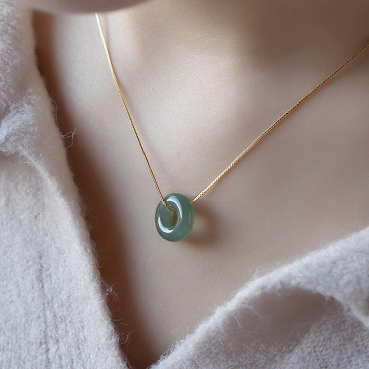 Jade Frieden Halskette grüner Stein Glück Wohlstand Heilstein elegant
