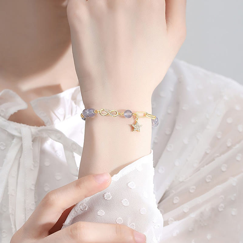 Armband Erdbeerquarz Mondstein Mond – Liebe Balance Handgelenk getragen elegant