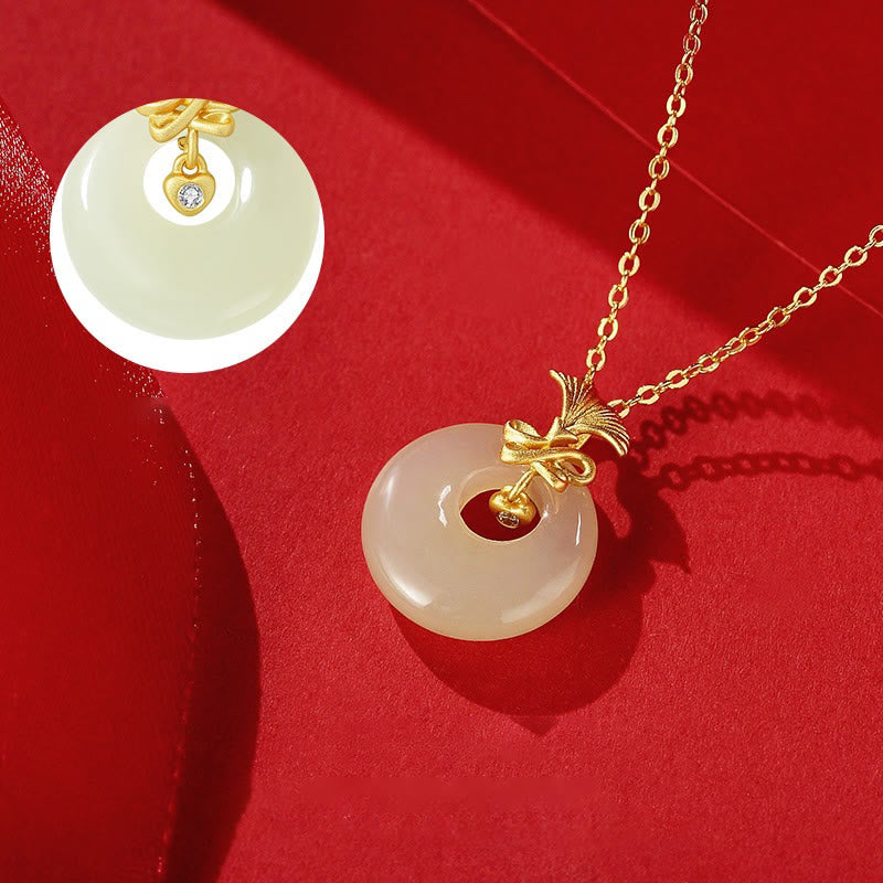 Kette Hetian Jade Nelkenblume Gold Eleganz