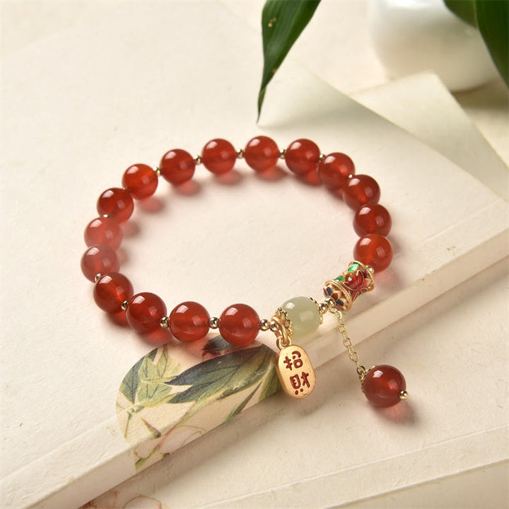 Armband Roter Achat Jade mit goldenem Anhänger Segen Glück
