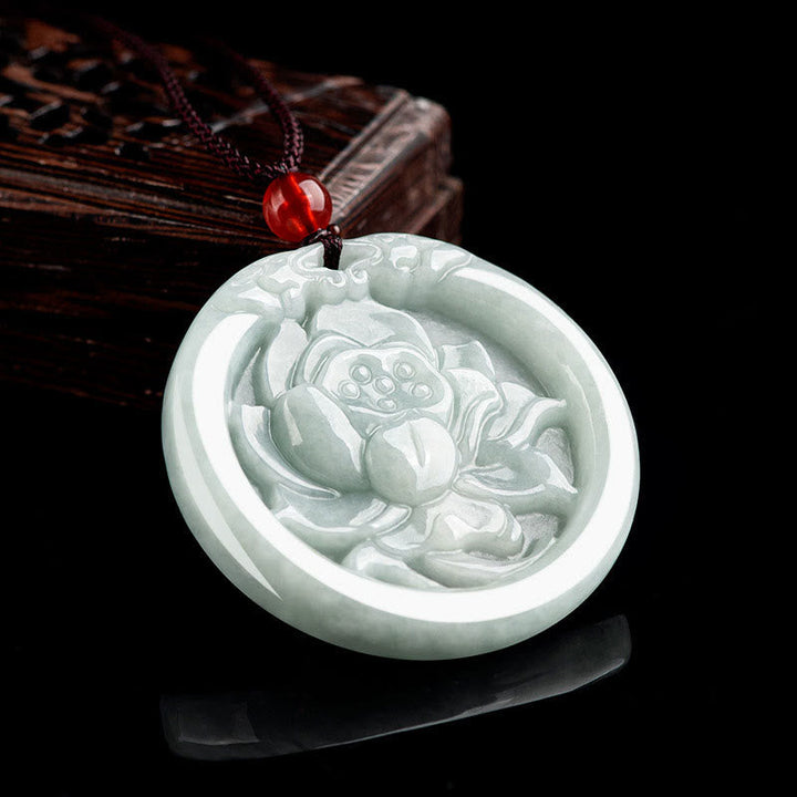 Jade Anhänger Lotus Blume Natur Kette