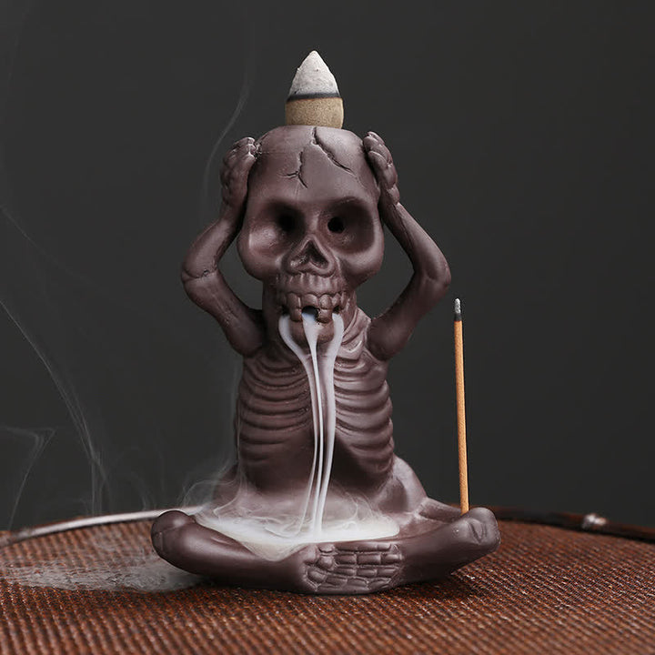 Räucherkegel Weihrauch Totenkopf Ton Kleiner Geist/Nichts hören