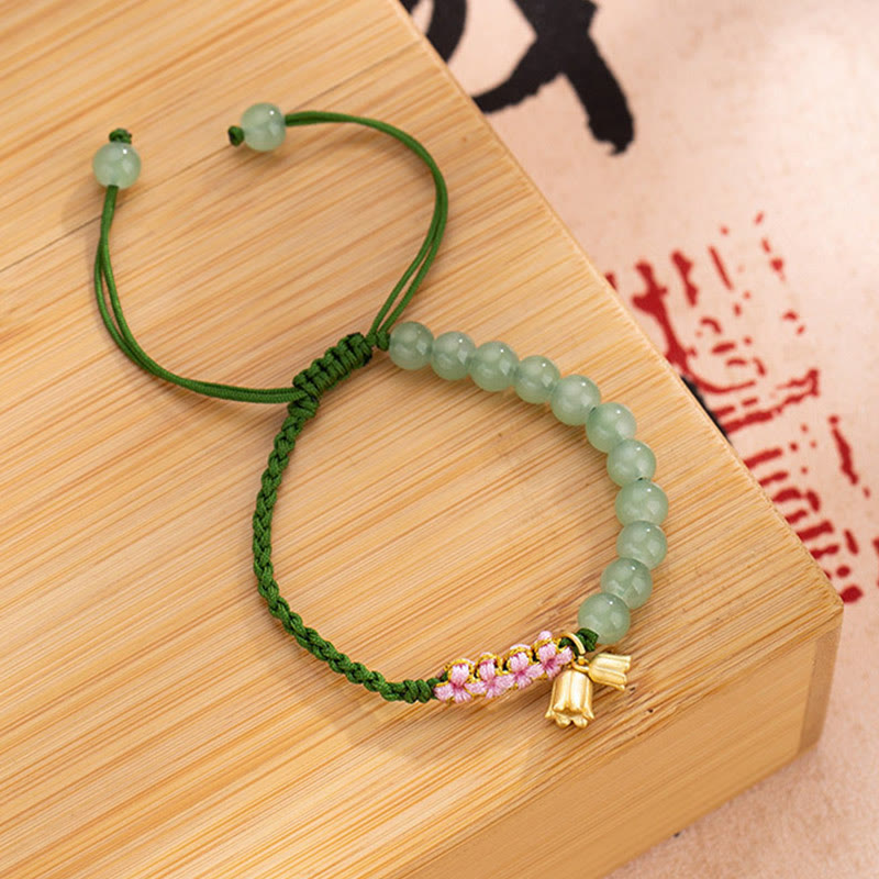 Jade Armband mit grünem Seil und goldenem Glocken-Charm Glück Harmonie