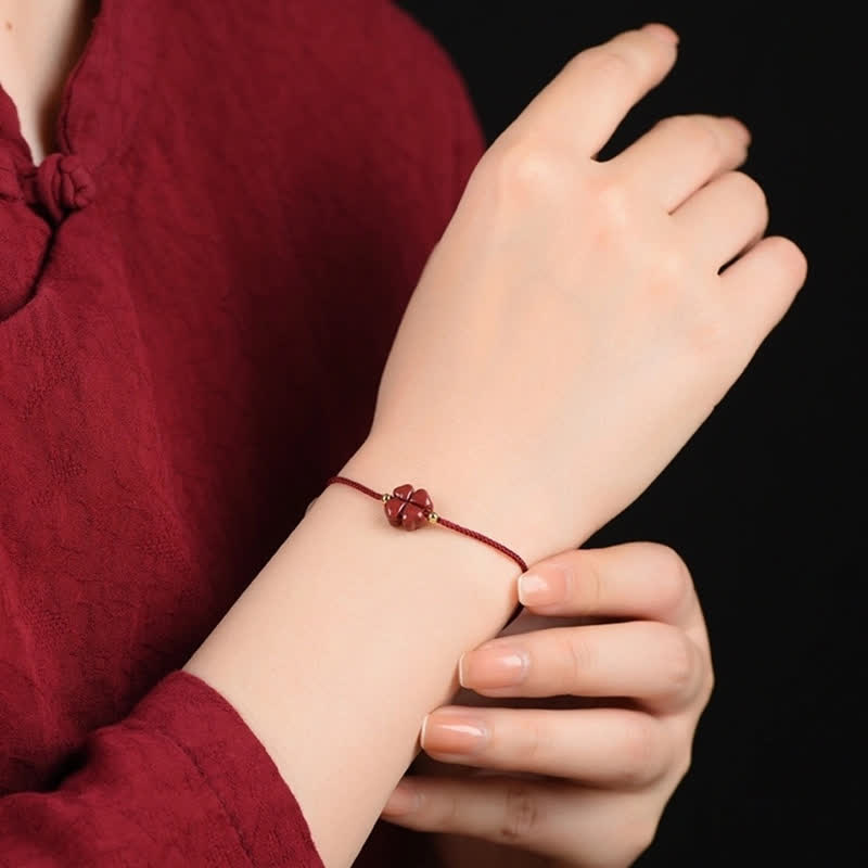 Armband Vierblättriges Kleeblatt Rot Schnur - Segen