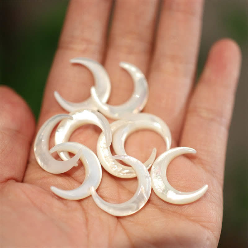 Weiße Mond Kette Segen Anhänger Naturstein elegant geschmückt