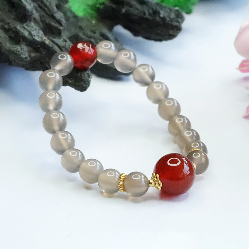 Armband Roter Achat – Harmonie mit grauem Mondstein elegantes Design