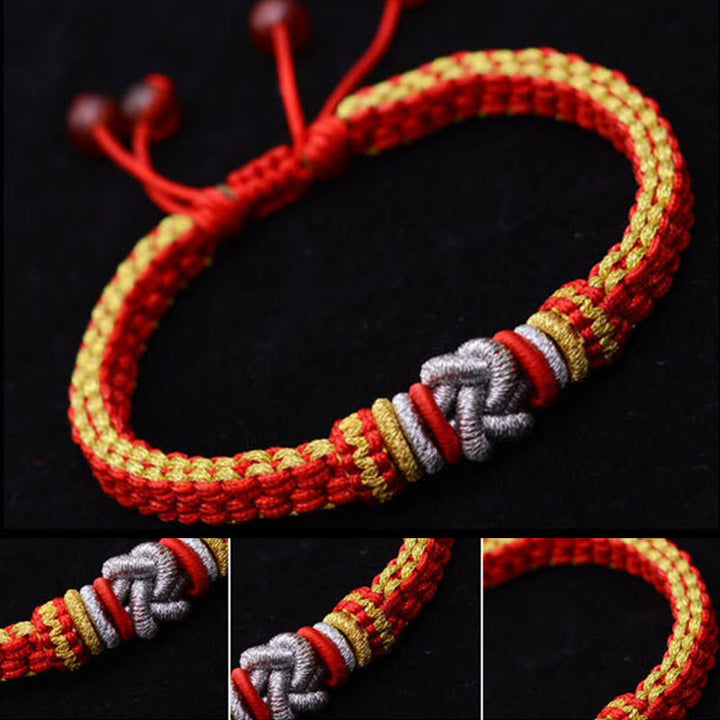 Rotes Glücks-Armband – Liebe und Schutz Seidenarmband golden verziert.