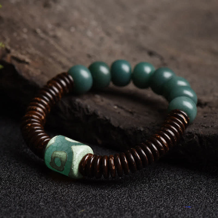 Armband Tibet Cyan Bodhi Samen Dzi Perlen Naturstein Flatlay Details