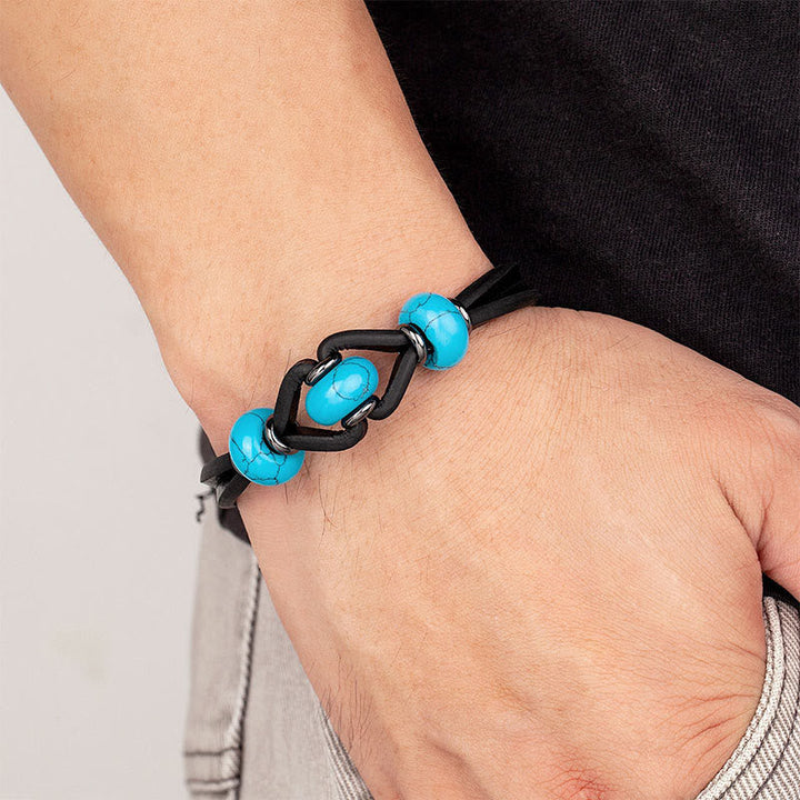 Armband Türkis Perlen Leder am Handgelenk getragen Schutz Stil
