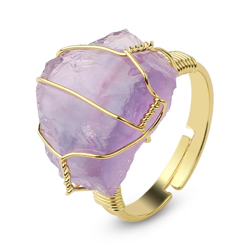 Ring Amethyst Kristall goldfarben gefasst Schutz Wohlbefinden elegant