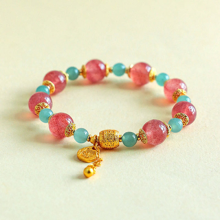 Armband Erdbeerquarz Mondstein Mond – Heilung & Positivität mit goldenen Perlen
