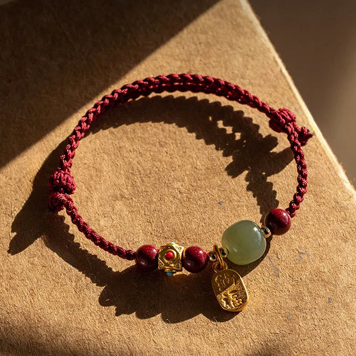 Armband Weiße Jade Cyan Jade Glück Wohlstand geflochten rot goldener Anhänger