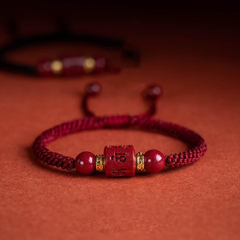 Armband Zinnober Rot - Mantra Gravur Geflochten