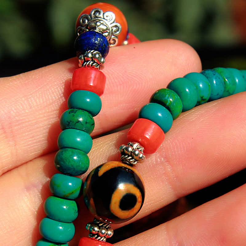 Mala 108 Perlen Türkis Schutz Armband mit Tigerauge Perle getragen