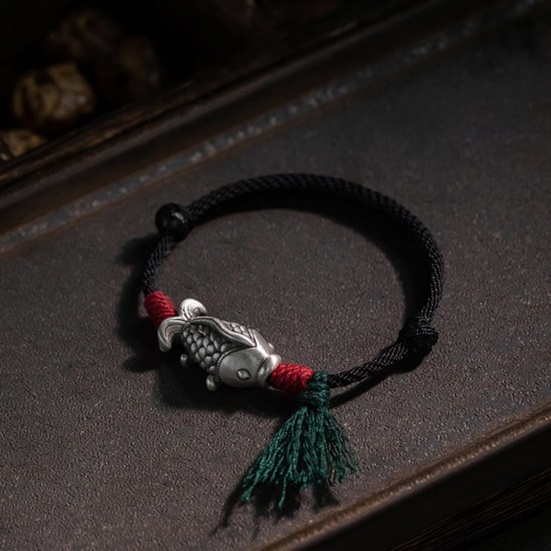 Armband 925 Silber Koi Fisch Glück schwarze Kordel Quaste Detail