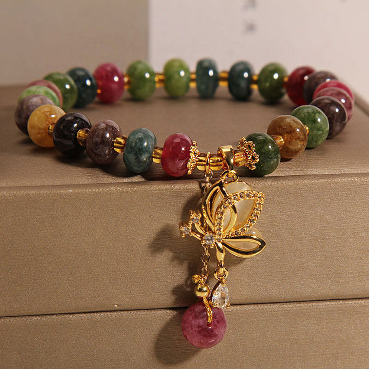Armband Schmetterling mit bunten Natursteinen und goldenem Charm