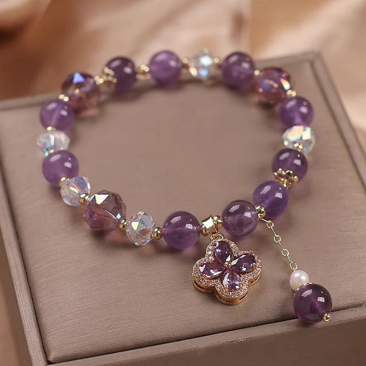 Armband Amethyst Kristall Kleeblatt Blüte goldene Perlen lila Stein