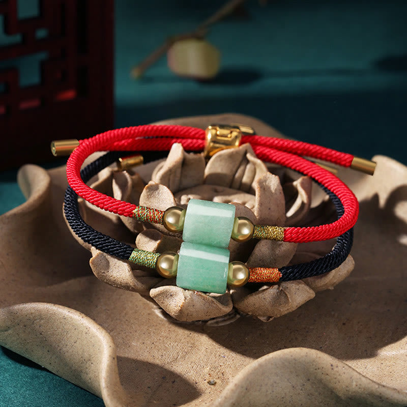 Mala Grüner Aventurin Malachit Armband rote Schnur Perlen Naturstein elegantes Design