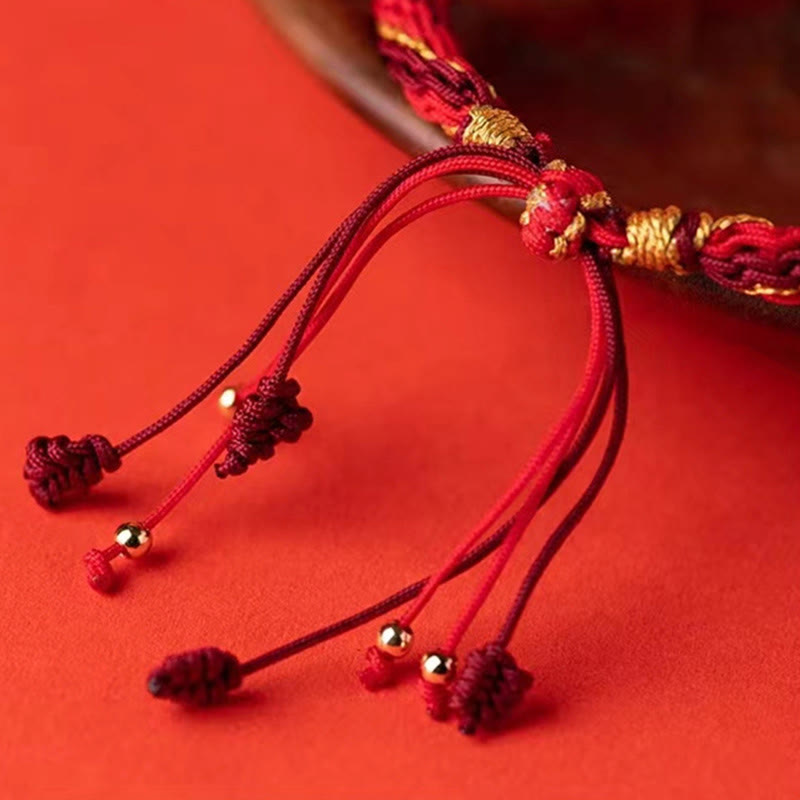 Rotes Armband – Schutz & Wohlstand mit goldenen Perlen elastisch