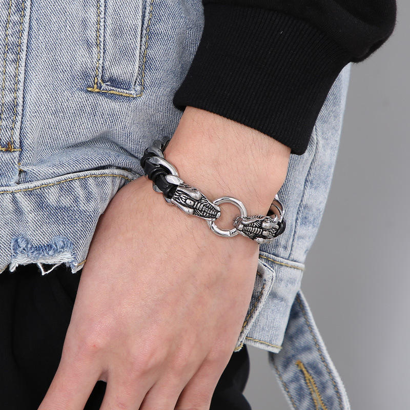 Armband Drachen Schutz Glück Balance silbern schwarzes Leder Handgelenk