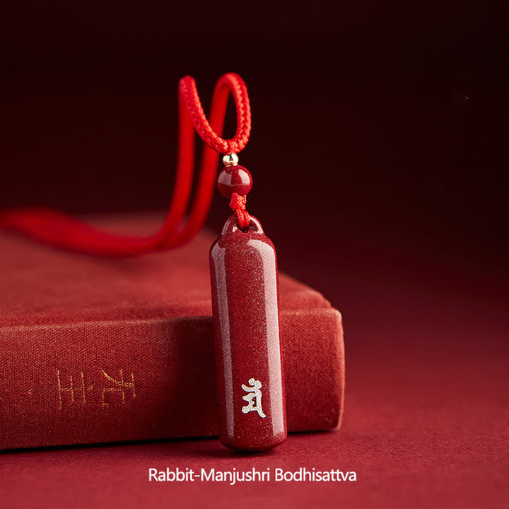 Anhänger Zinnober Geburts-Buddha – Schutz & Glück Rot / Kaninchen-Manjushri Bodhisattva
