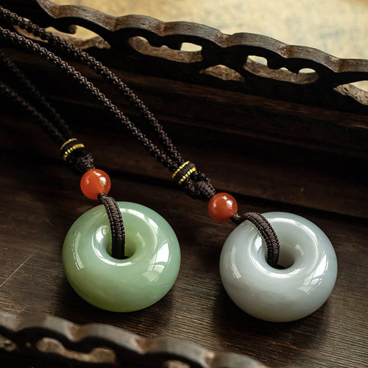 Jade Anhänger Kette Donut grün weiß Naturstein