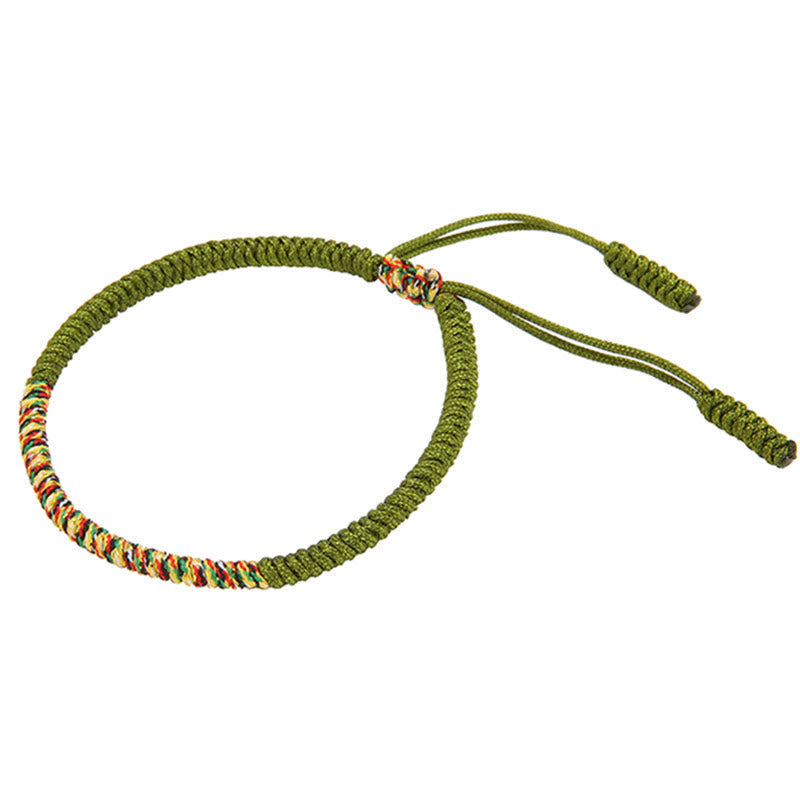 Grünes Armband – Glück & Stärke mit bunten Akzenten elastisch.