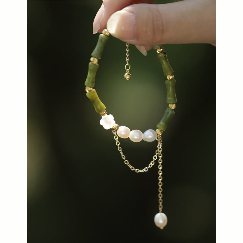 Armband Jade Bambus – Wohlstand mit Perlen elegant am Handgelenk getragen
