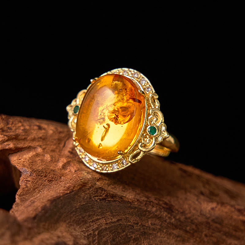 Bernstein Blume Ring Taubenmuster Klarheit Gold Schmuckstein elegant