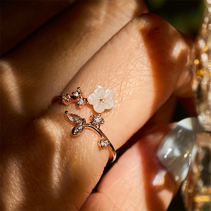 Kupfer Ring mit weißer Blume Heilung Energie Schutz Glück