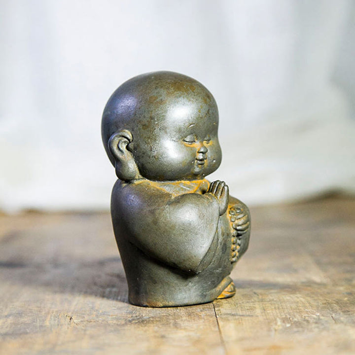 Buddha Statue Kleiner Mönch Eisen Rost Harz Glücksbringer