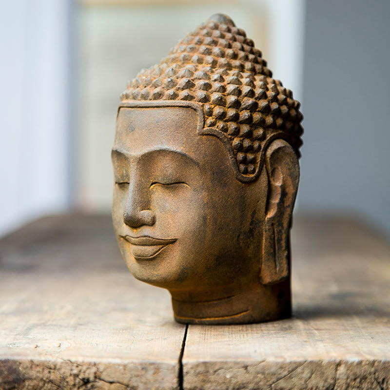 Buddha Statue Kopf Geschlossene Augen Eisen Rost Symbol