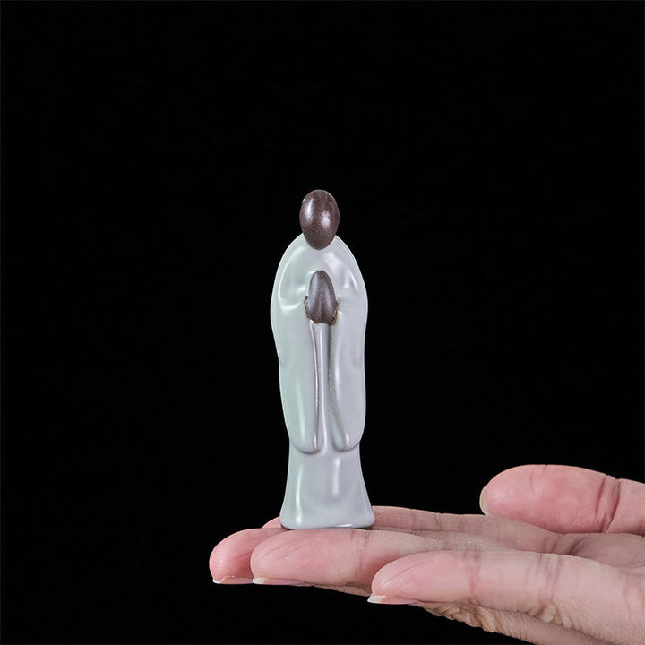 Buddha Statue Mönch Keramik Serenität Wohnzimmer