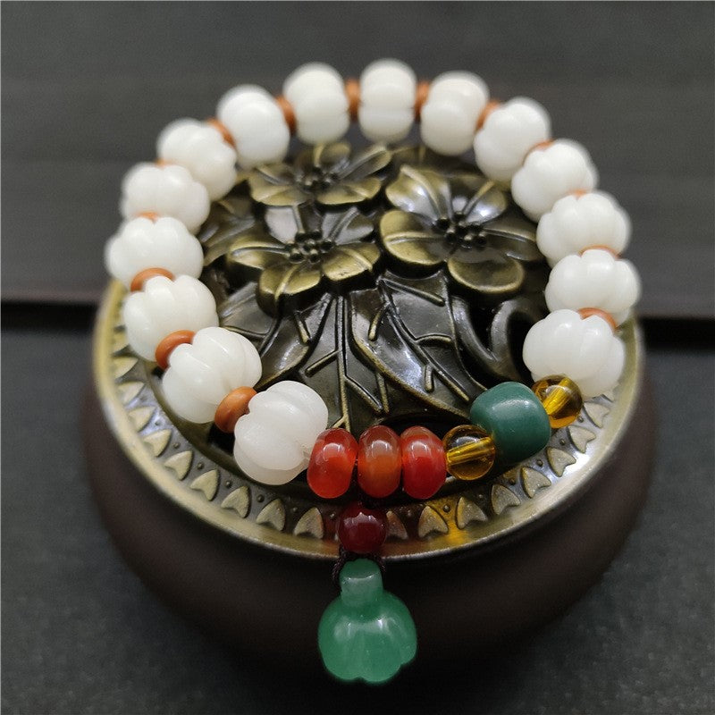 Armband Bodhi weiße Perlen rote Achat grüne Jade Natursteine