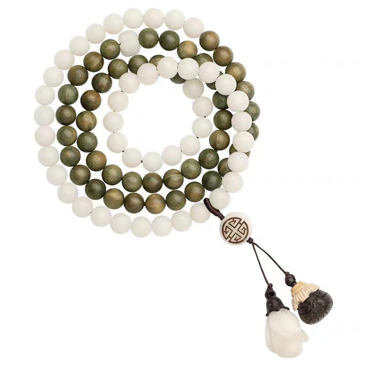 Armband Sandelholz Bodhi – Energie weiß grün Perlen Anhänger