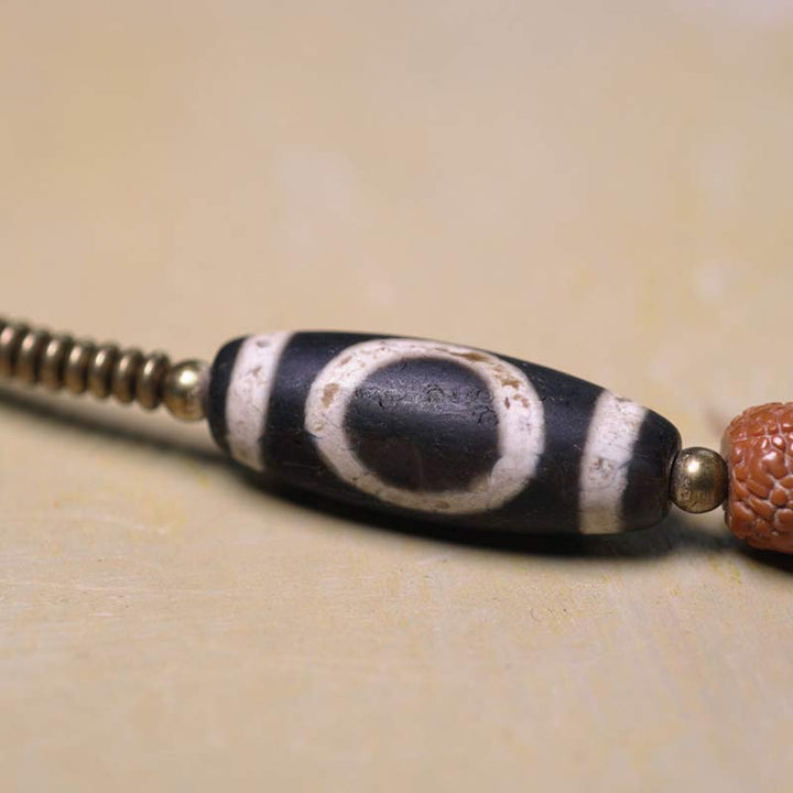 Mala Bodhi Glück Energie Armband schwarze weiße Perlen Naturstein