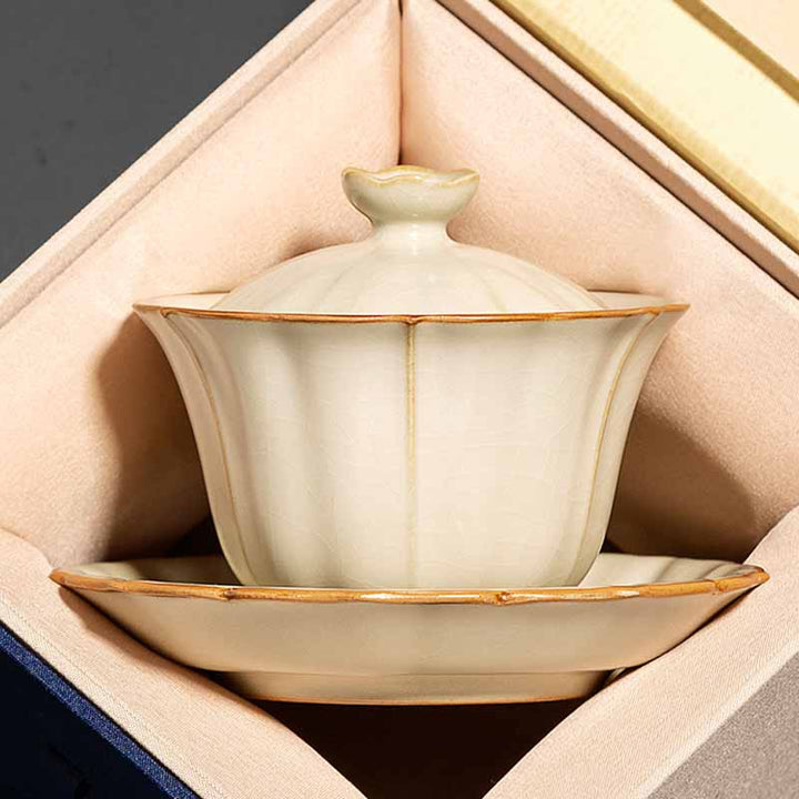 Teetasse Mit Deckel Pflaumenblüte Sancai Keramik Beige Pflaumenblüte mit Geschenkbox