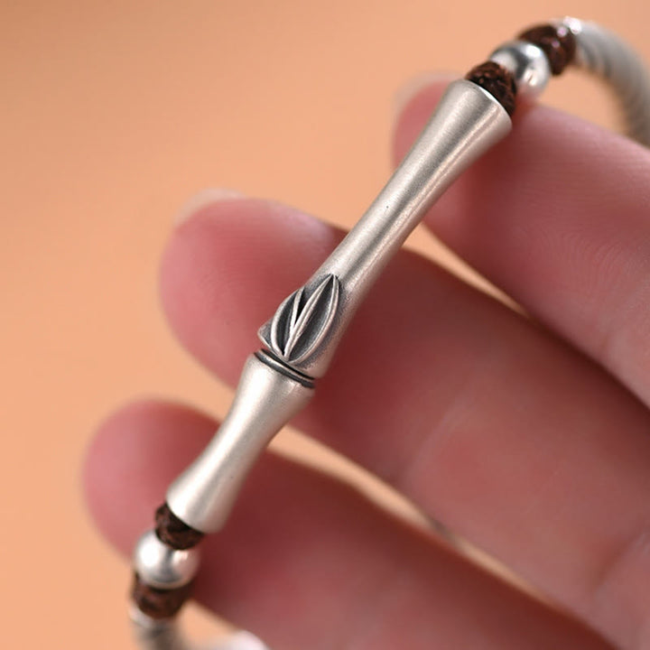 Armband 925 Silber Bambus Design elegant am Handgelenk getragen