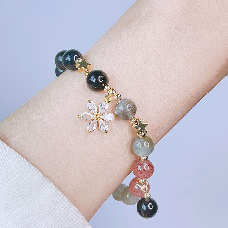Armband Silber Obsidian Stern Schutz Liebe am Handgelenk getragen