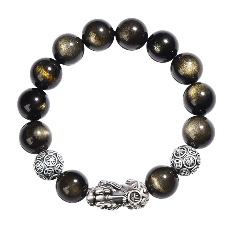 Schwarzes Obsidian Armband mit silbernen Pixiu Charms elegant präsentiert.