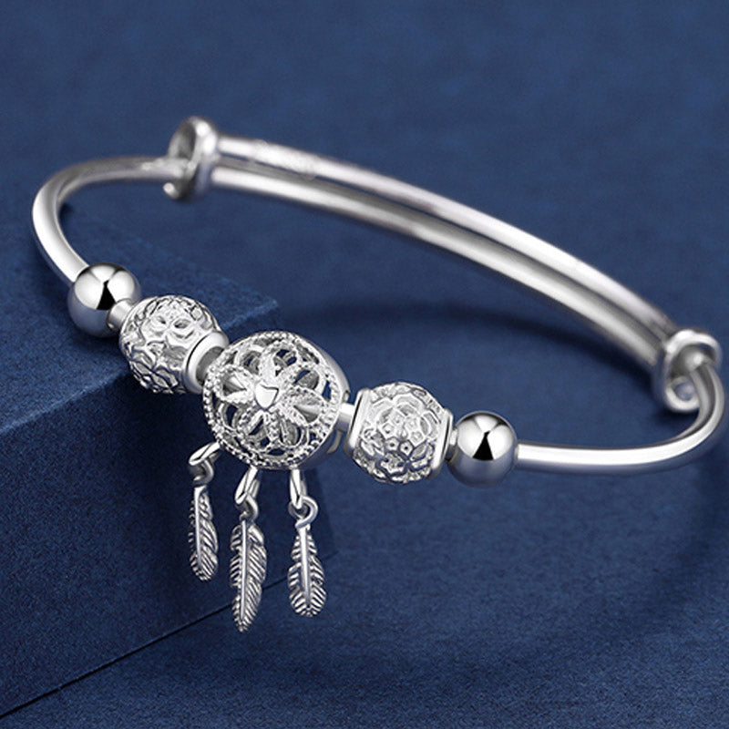 Silbernes Armband mit Traumfänger und Perlen Schmuck
