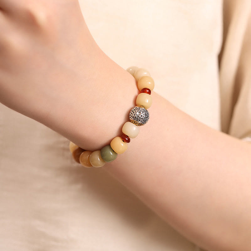 Armband Bodhi Om Mani Padme Hum – Energie mit Natursteinen elastisch getragen